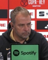 kaiyun-弗里克：不该拿巴萨与皇马相比 拉菲尼亚&amp;库巴西可以出战