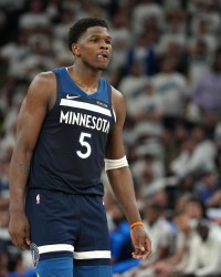 kaiyun-美媒评新赛季26大得分后卫：华子米切尔杰伦威前3 布克第5阿门第7