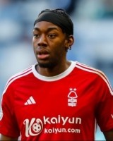 开云下载-外网球迷：曼联让伊兰加踢得像梅西，1000万卖他8500万买安东尼